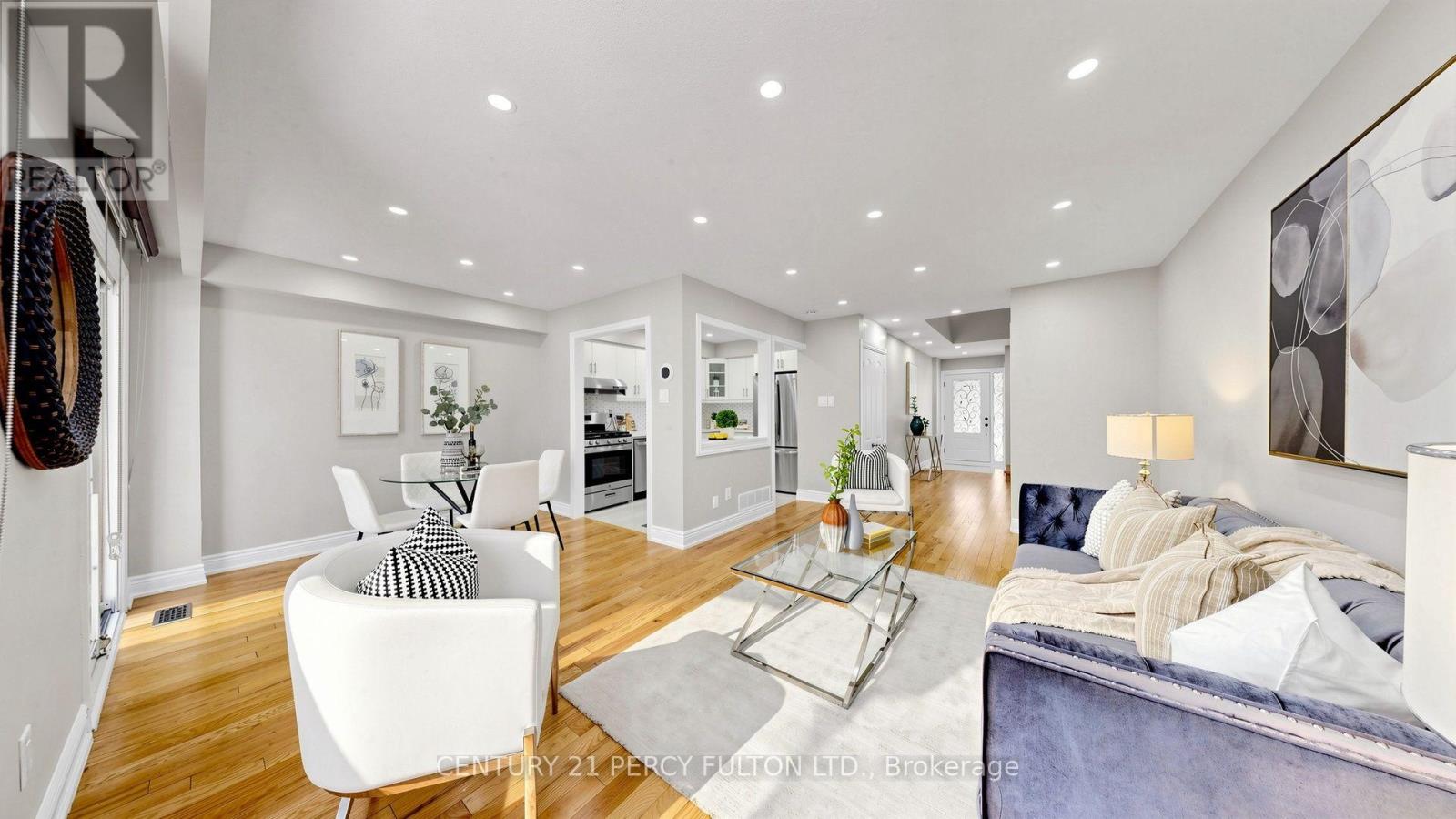 70 KNIGHTSBRIDGE WAY - 7
