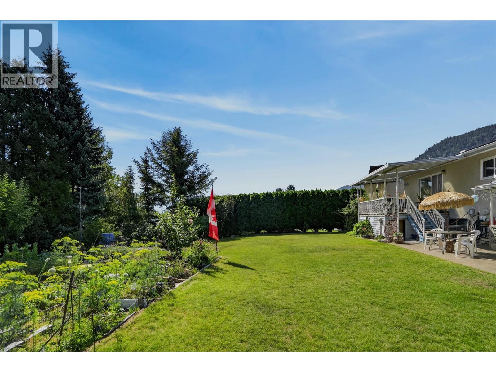 3955 Woodland Drive - Image 39