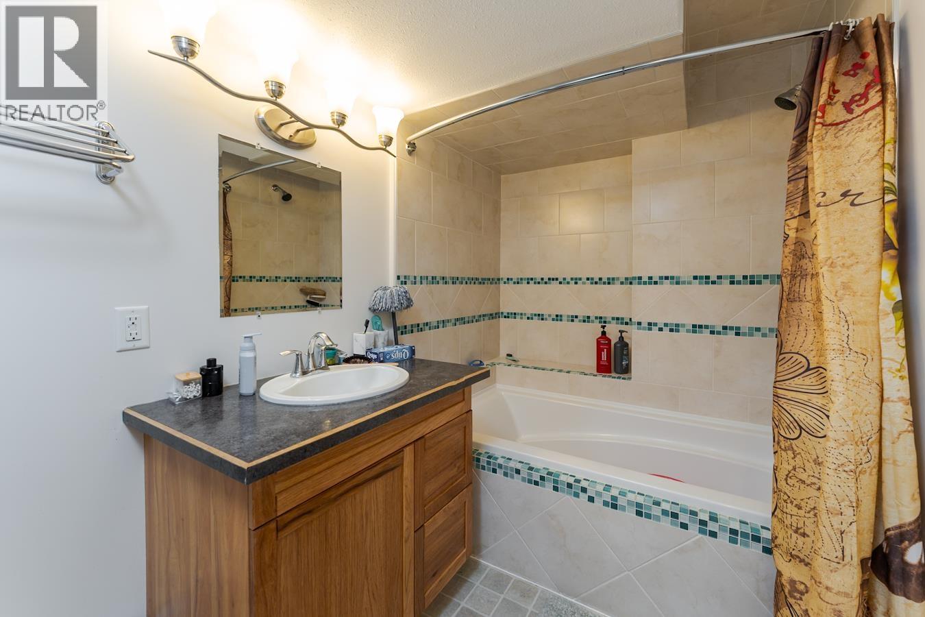 5772 HEYER ROAD, Prince George