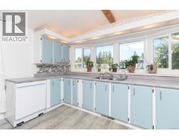 64 7701 Central Saanich Rd, Central Saanich, BC V8M1X4 Photo 9