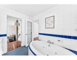 3311 104 Av Nw, Edmonton, AB T5W0A8 Photo 25