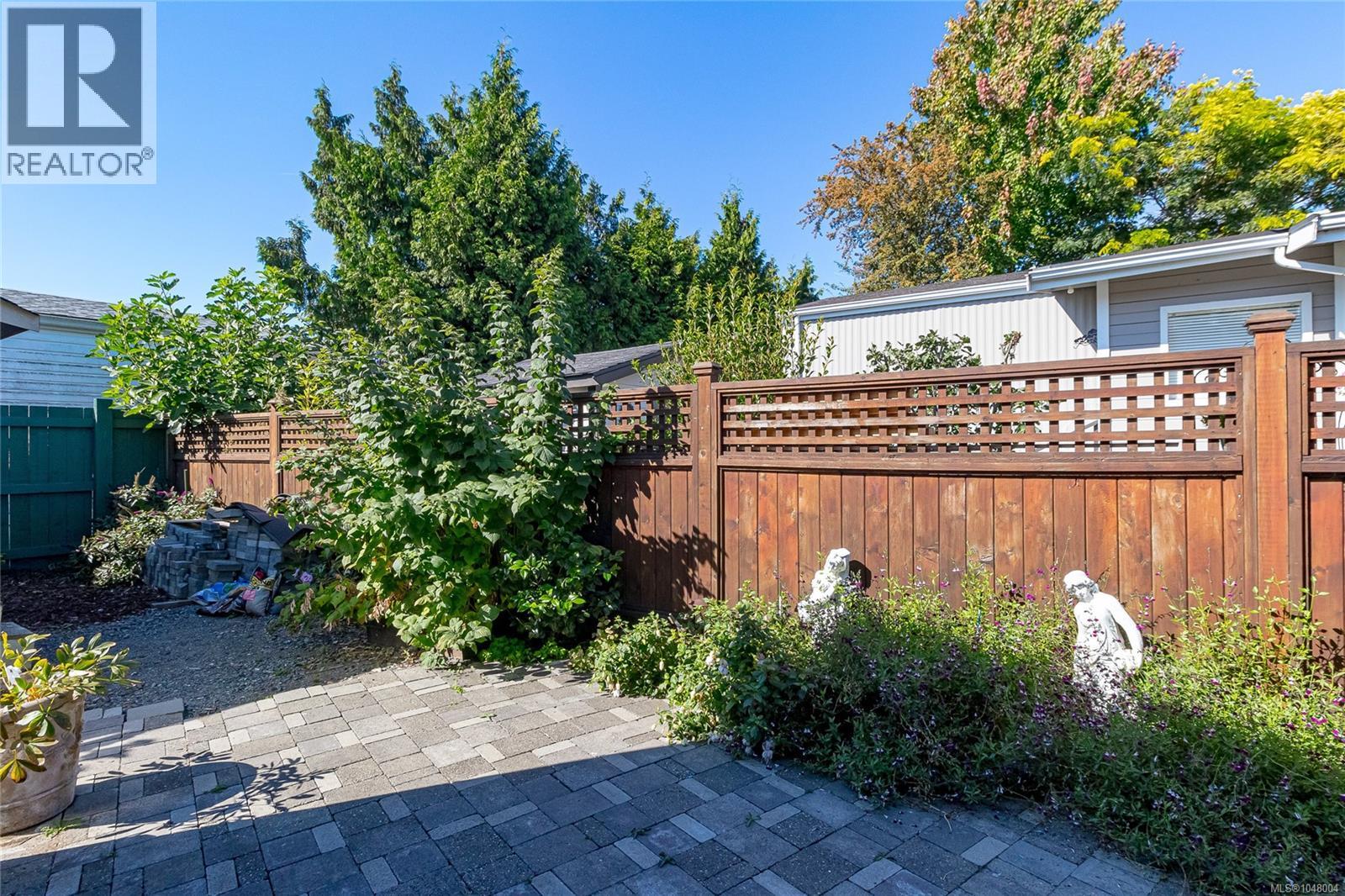 64 7701 Central Saanich Rd, Central Saanich