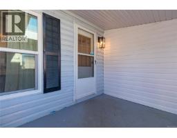 64 7701 Central Saanich Rd, Central Saanich, BC V8M1X4 Photo 19