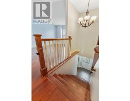15 Hartland Avenue thumbnail 4