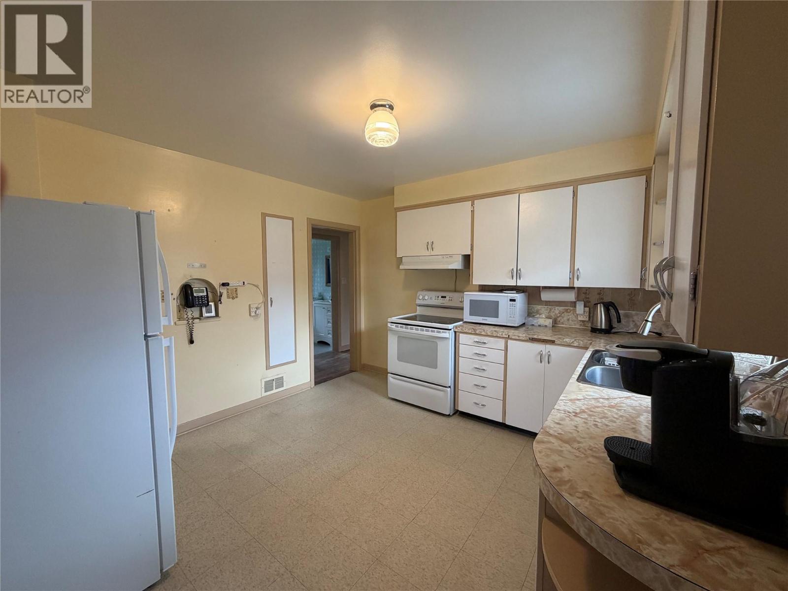 355 9th Avenue - Image 17