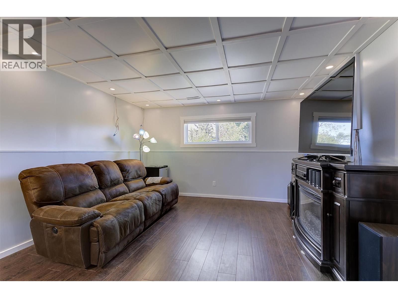  450 Holbrook Road West, Kelowna