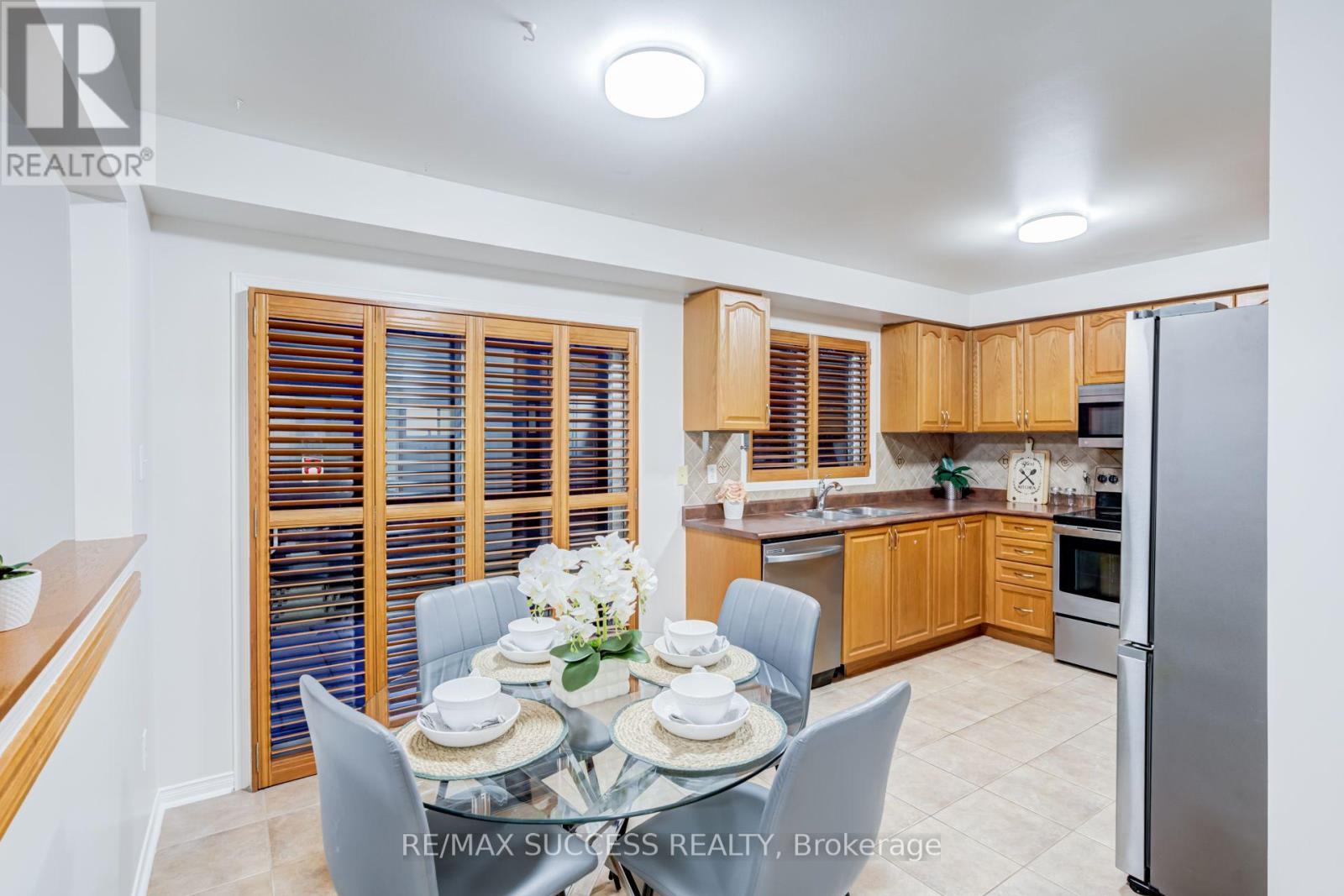 54 FERNCROFT PLACE - Image 12