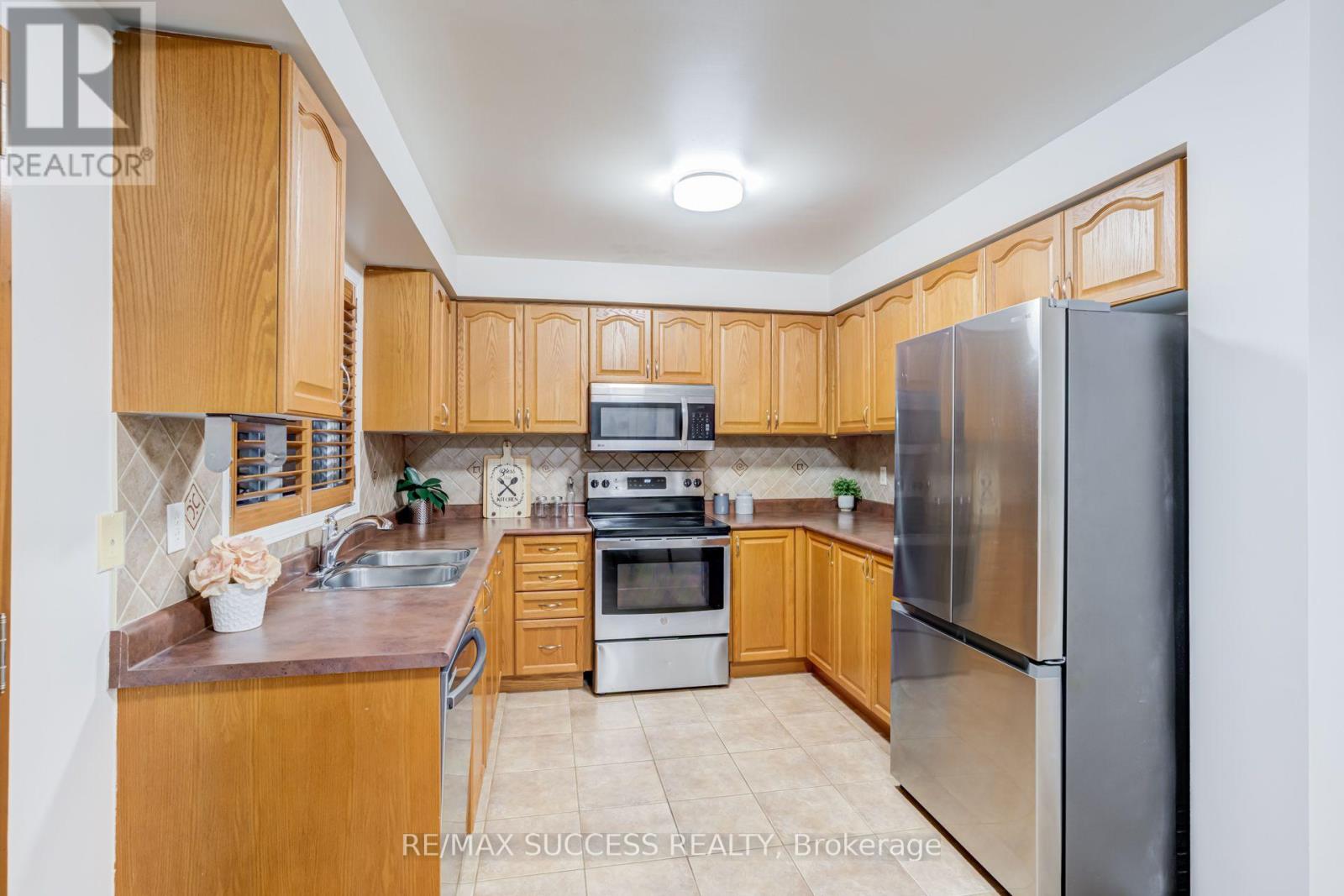 54 FERNCROFT PLACE - Image 14