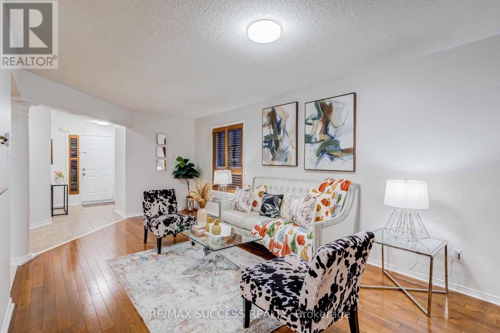 54 FERNCROFT PLACE - Image 6