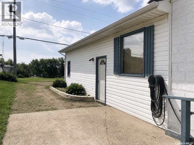 43 1st AVENUE NW - Image 4