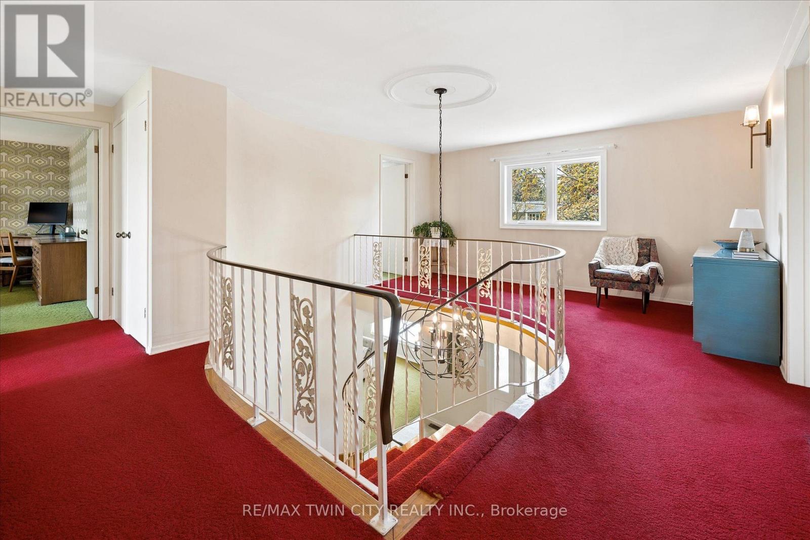 142 CARSON DRIVE - Image 22