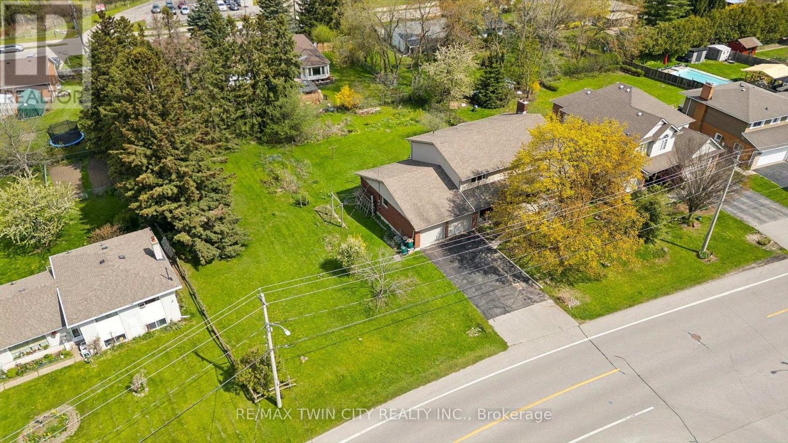 142 CARSON DRIVE - Image 33