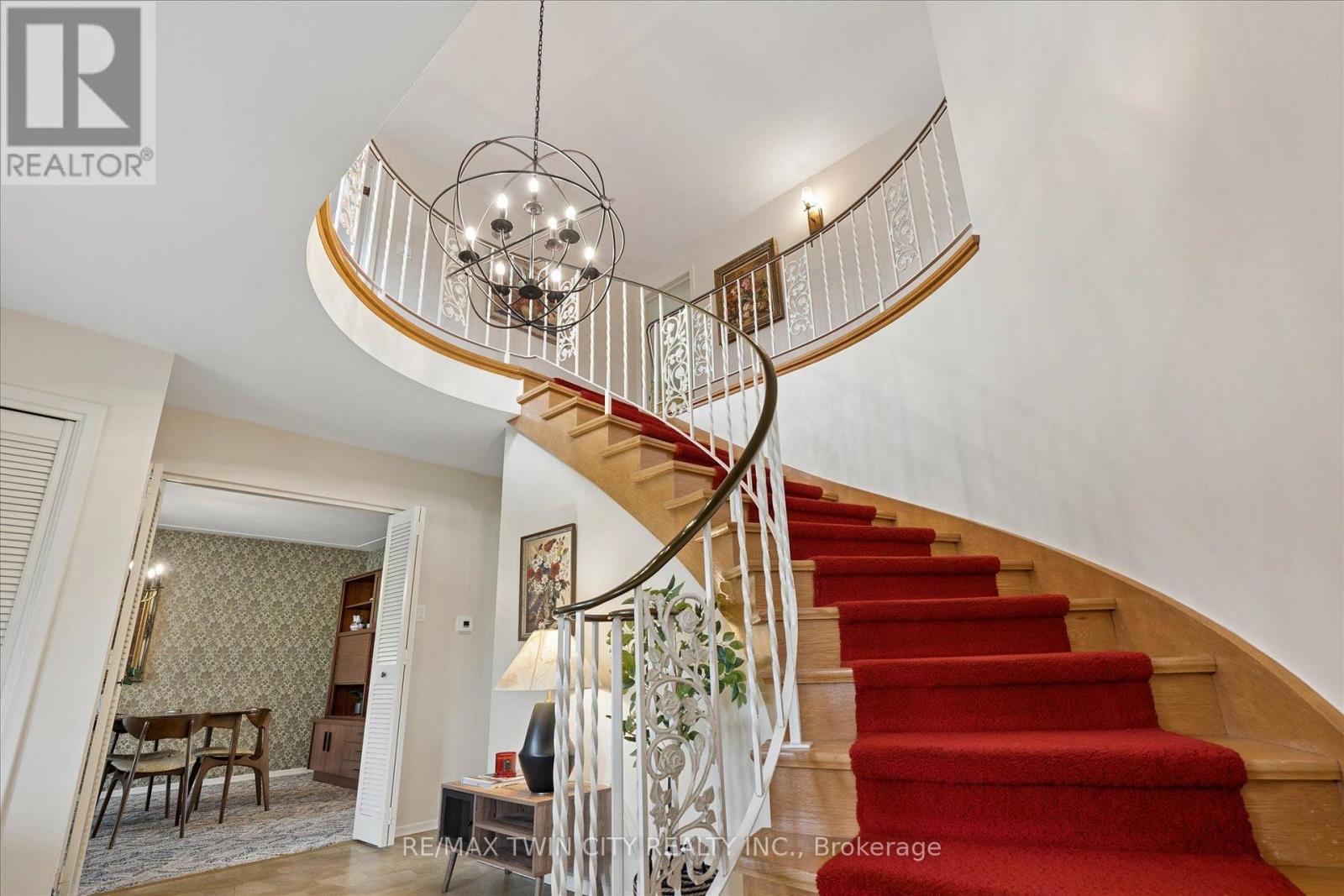 142 CARSON DRIVE - Image 7