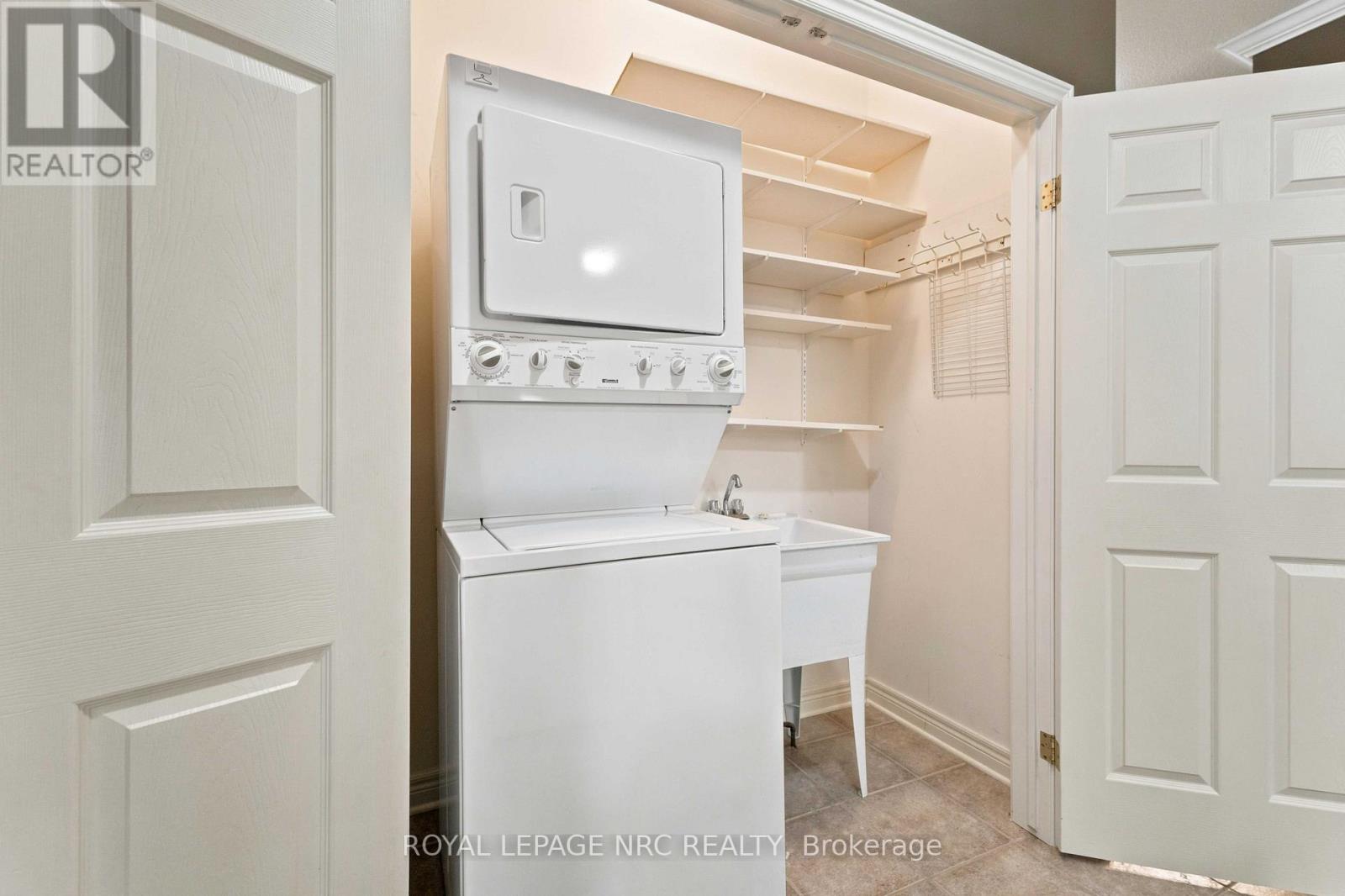 42 LORETTA DRIVE - 20
