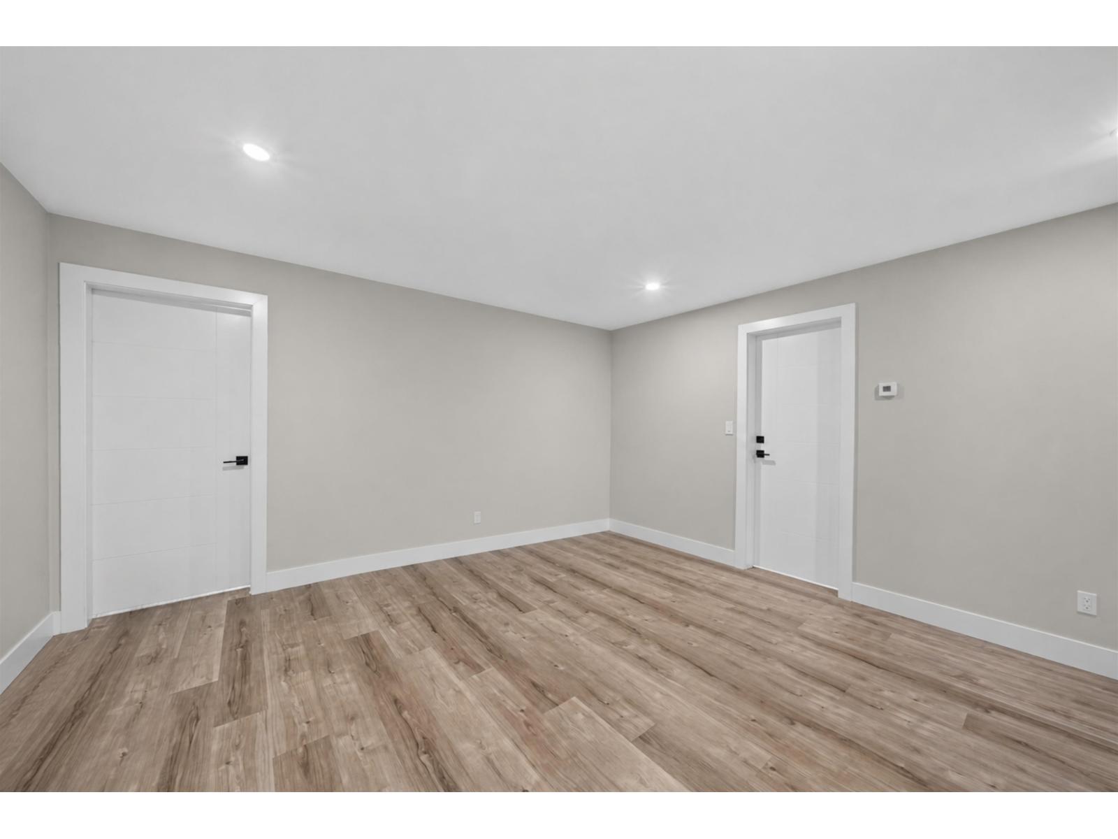 9 Bed, 8 Bath House for Sale in Langley – 19742 33 AVENUE, Langley – MLS# R3159395 - Image 35