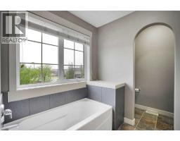 124 Lavender Link, Chestermere, AB T1X0E6 Photo 25
