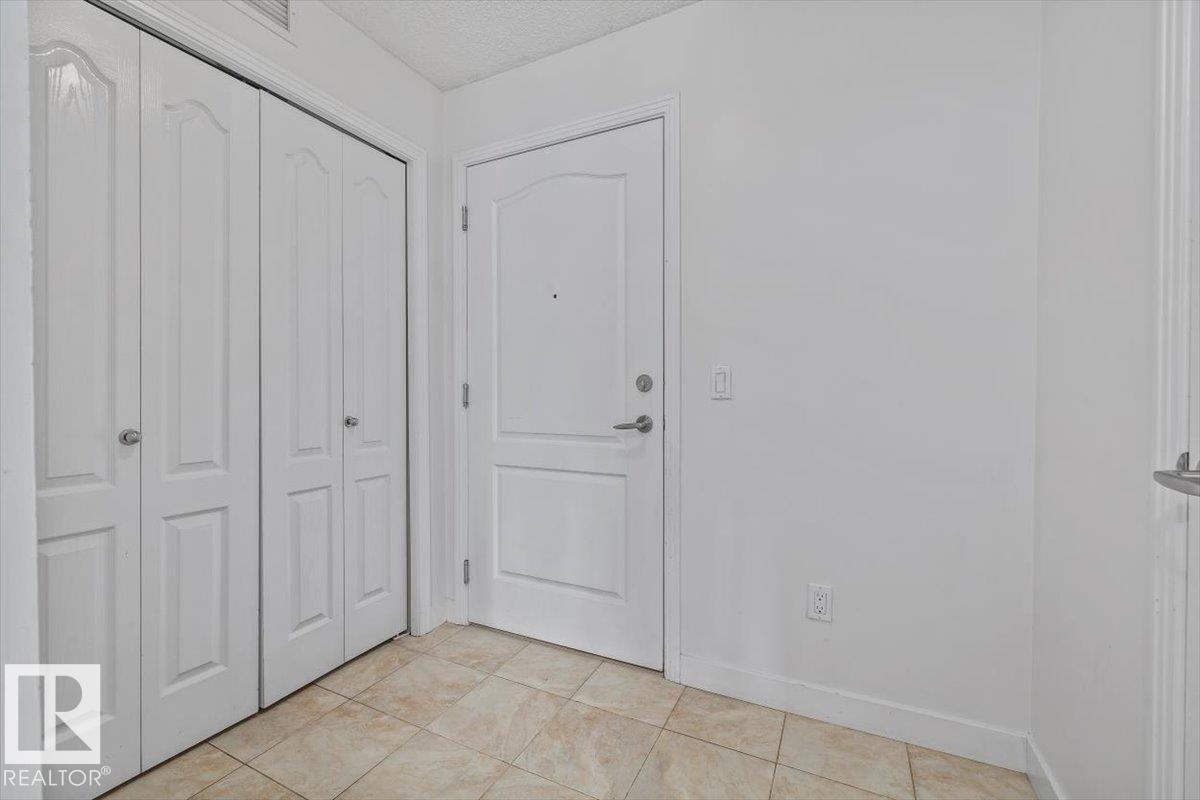 #114 12660 142 AV NW, Baranow, Edmonton photo 2