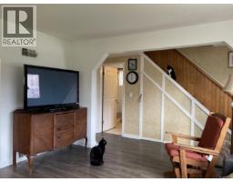 Dining nook - 5336 Ian Ave, Port Alberni, BC V9Y6W1 Photo 6