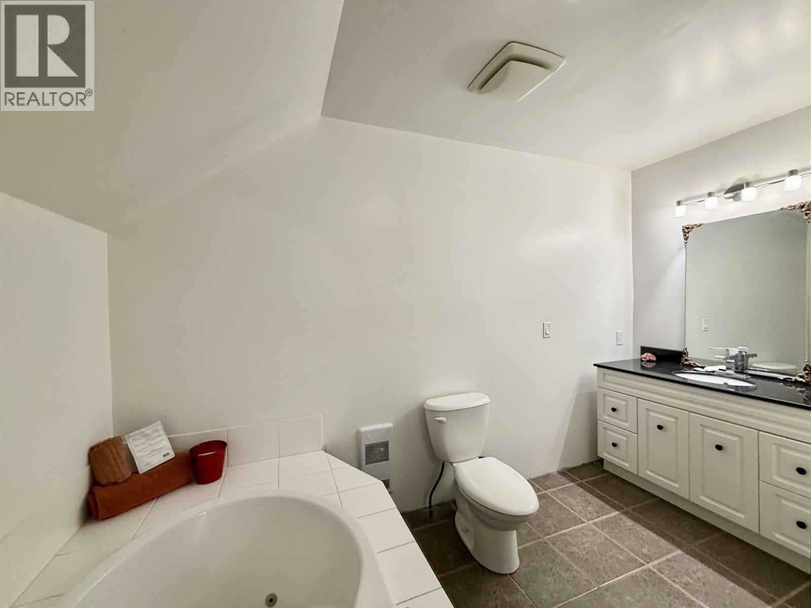 6611 BISS ROAD, Forest Grove