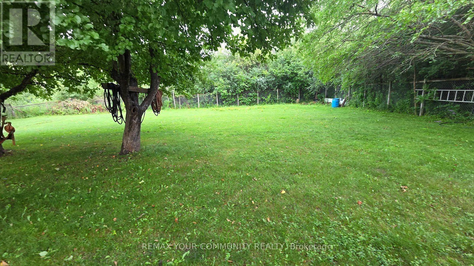 1031 METRO ROAD - 32