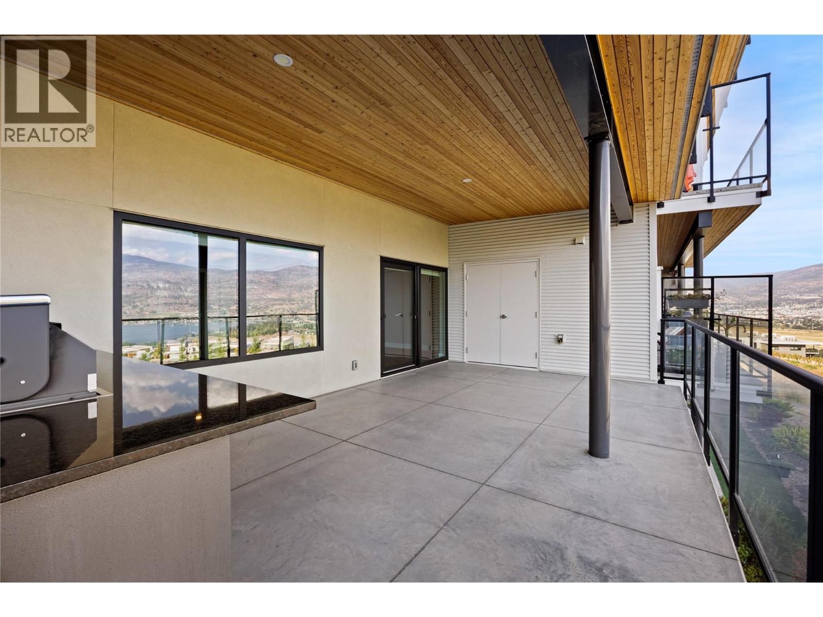 #422 400 Vista Park - 11