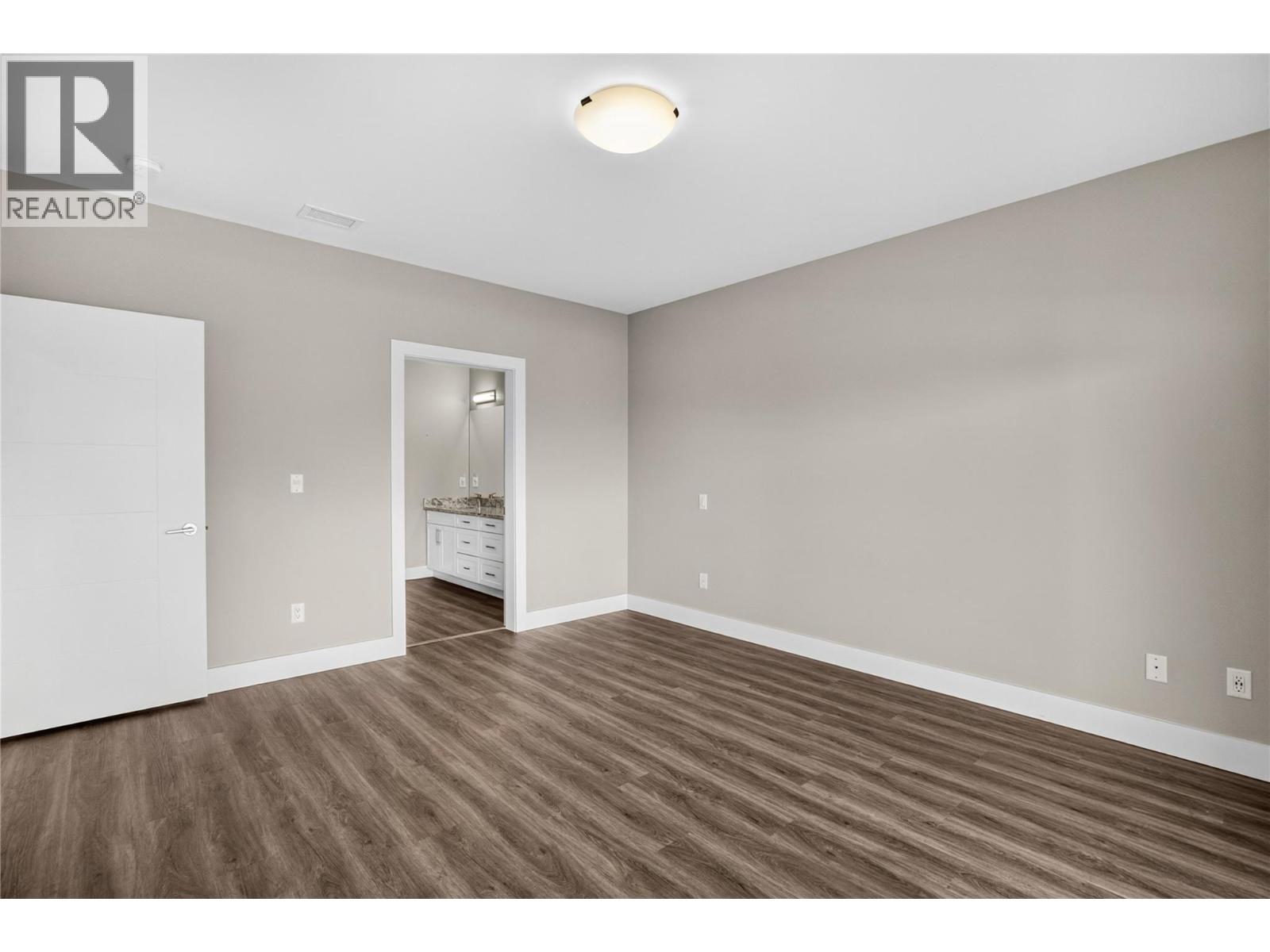#422 400 Vista Park - Image 15