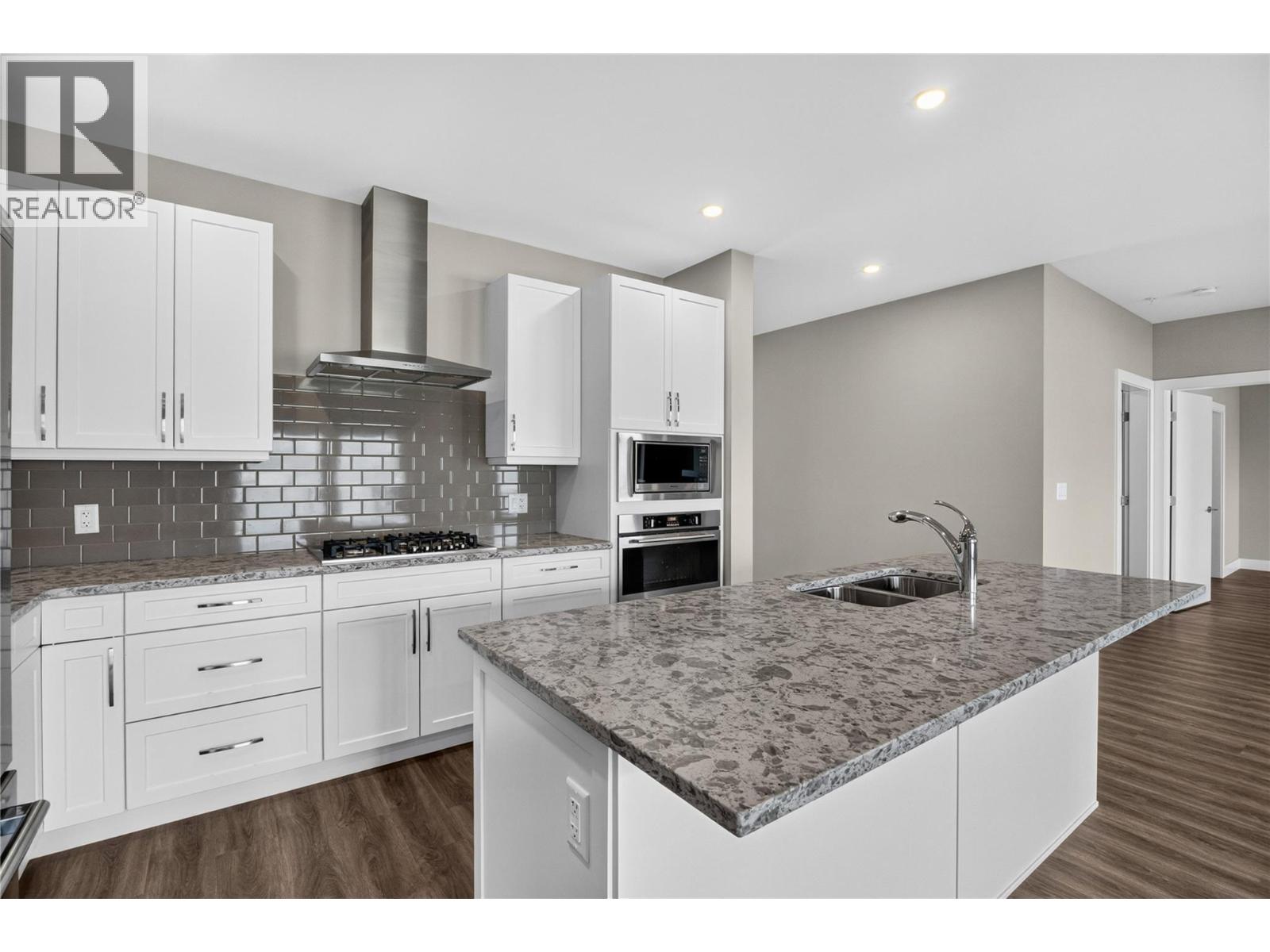 #422 400 Vista Park - Image 6