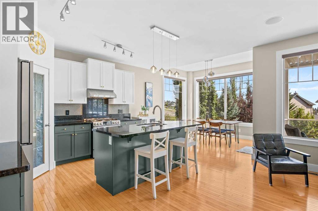 122 Springborough Point SW, Springbank Hill, Calgary photo 3