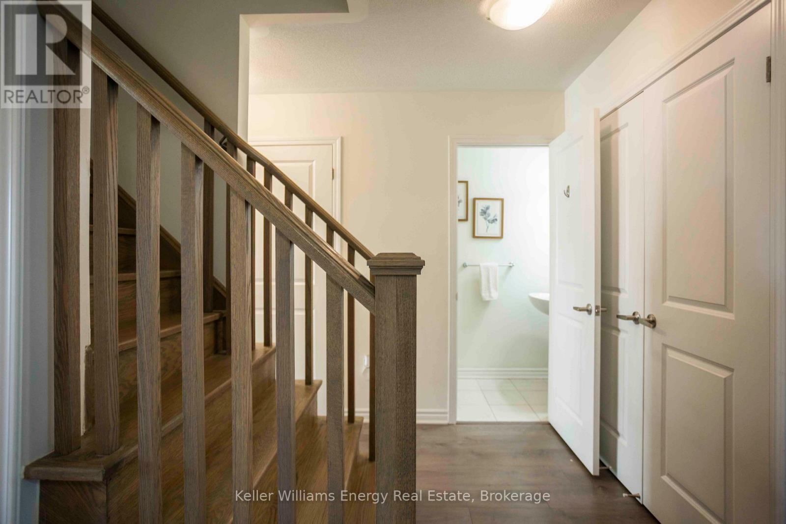 104 HOWE AVENUE - 16