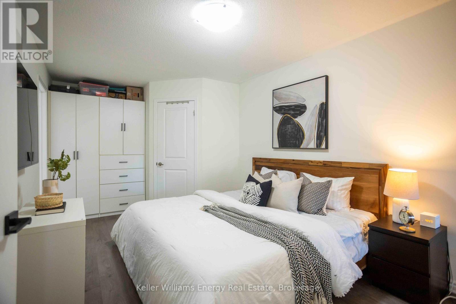 104 HOWE AVENUE - 19