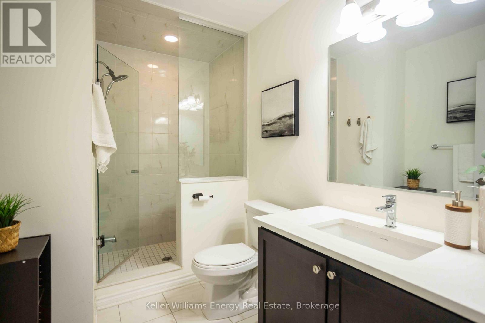 104 HOWE AVENUE - Image 22