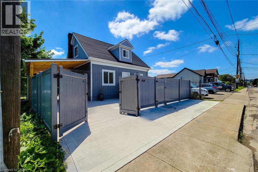 78 HILLYARD Street - 1