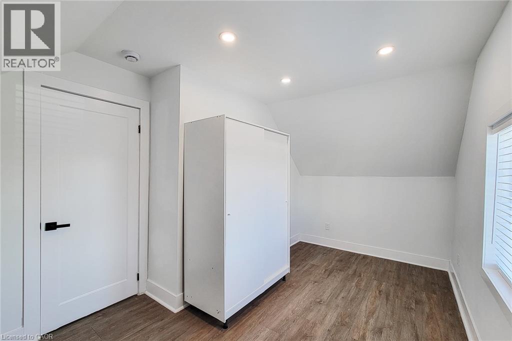 78 HILLYARD Street - Image 32