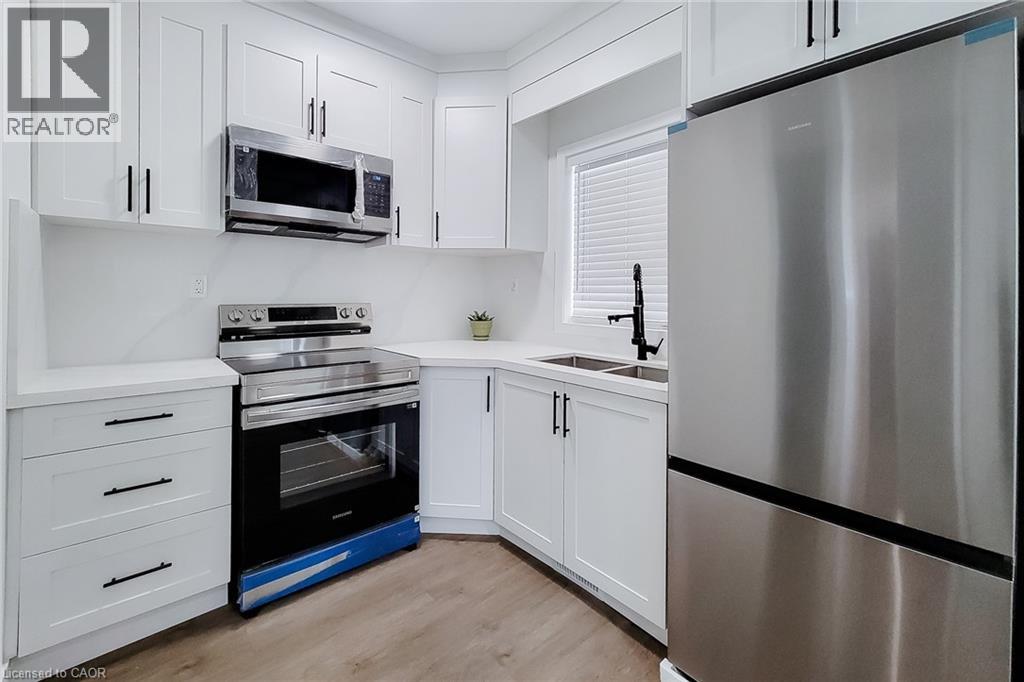 78 HILLYARD Street - Image 25