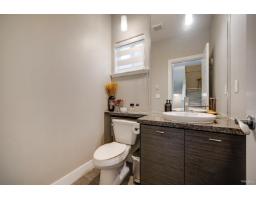 9 6299 144 Street, Surrey, BC V3X1A2 Photo 11