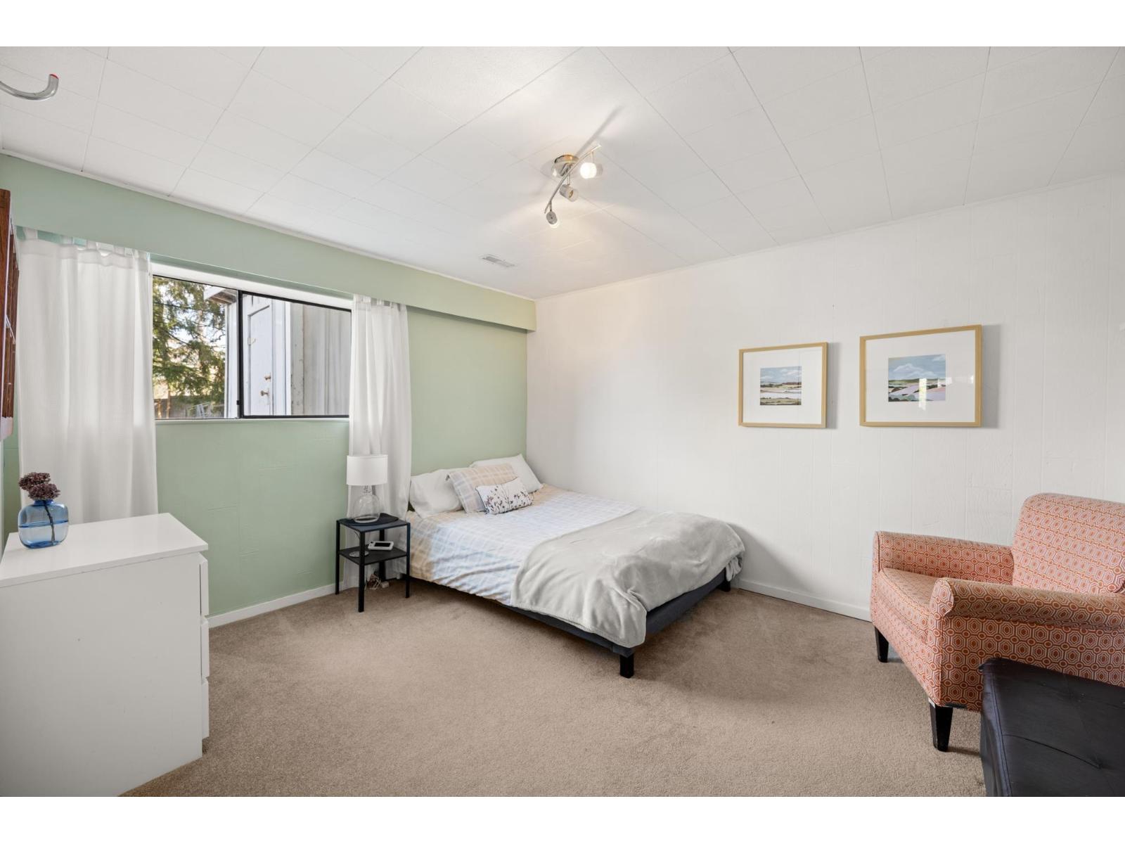 7485 185 STREET, Surrey