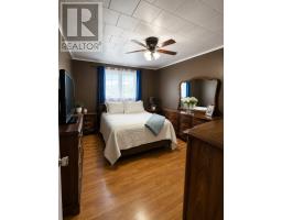 4-6 Manse Road thumbnail 15