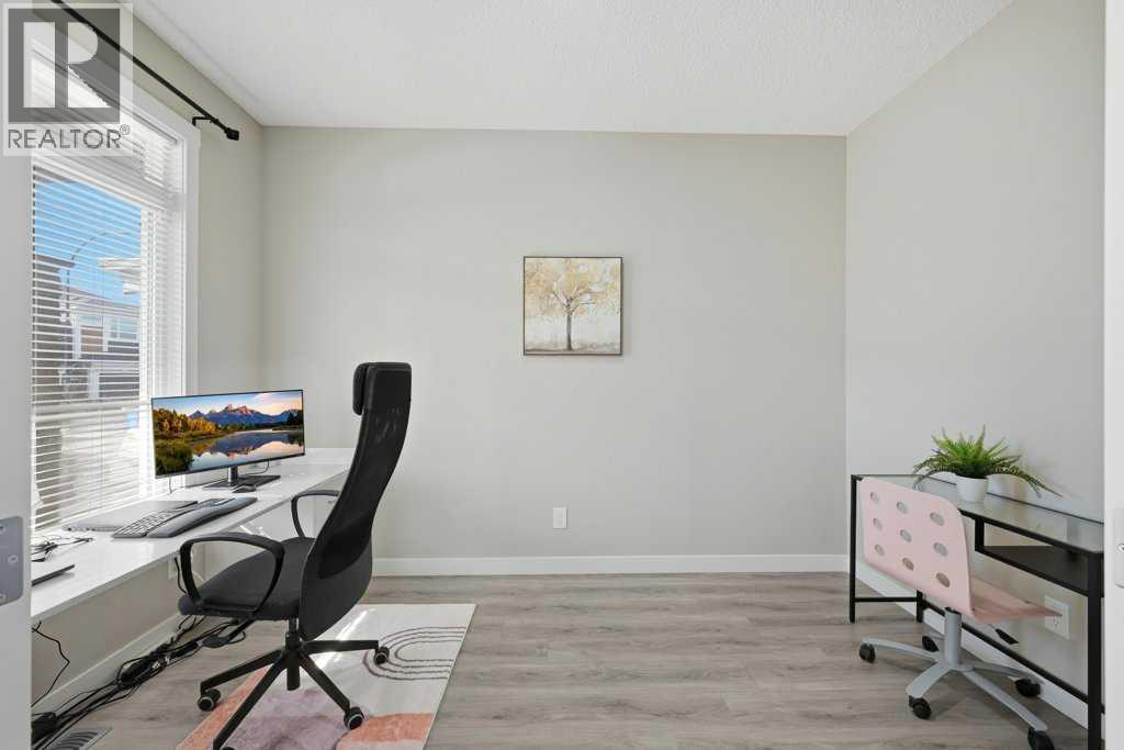 75 Howse Crescent NE, Livingston, Calgary photo 4
