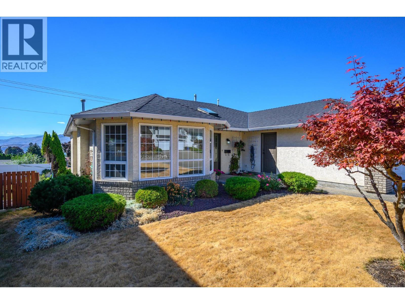 4 Bed, 3 Bath House for Sale in Vernon – 3912 Cascade Drive, Vernon - Image 4