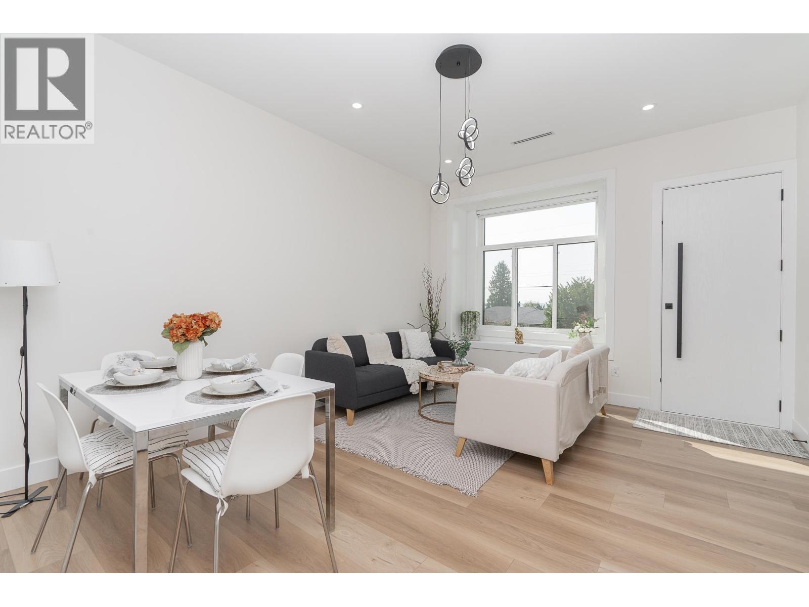 102 1149 DANSEY AVENUE — photo 4