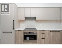 207 7161 17th Avenue, Burnaby, BC V3N0K1 Photo 10