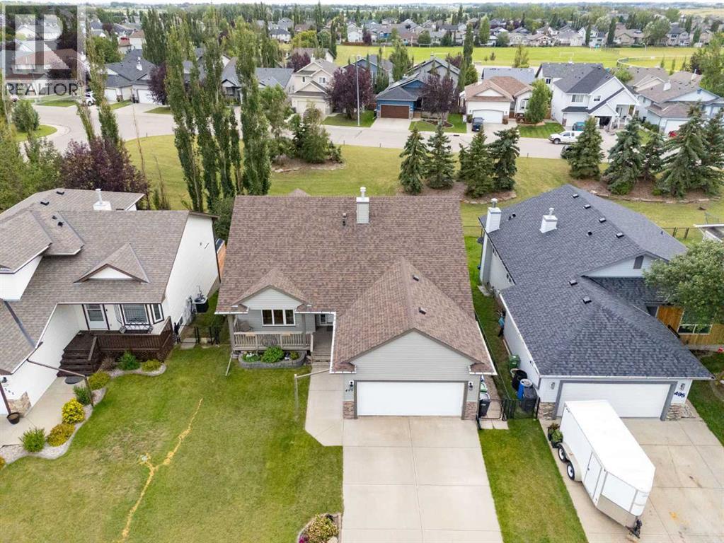 499 Highland Close - 3