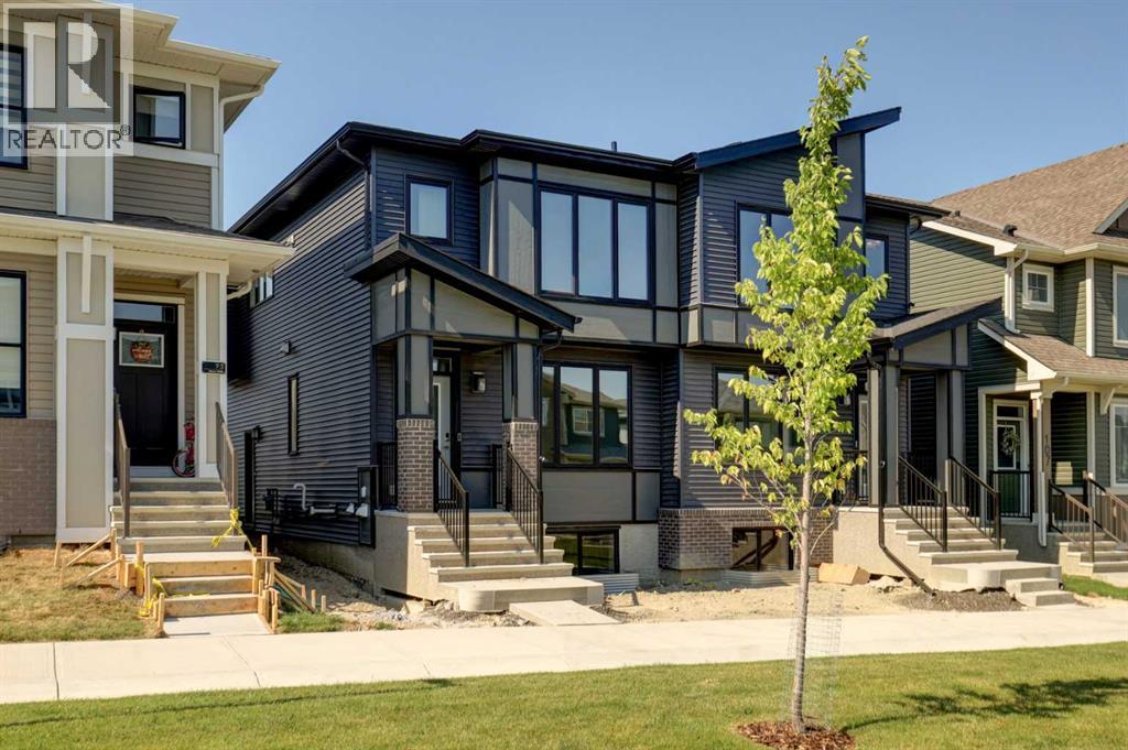 99 Herron Walk NE, Livingston, Calgary photo 1