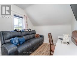 151 Main Street, Penetanguishene, ON L9M1L7 Photo 18
