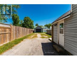 151 Main Street, Penetanguishene, ON L9M1L7 Photo 25