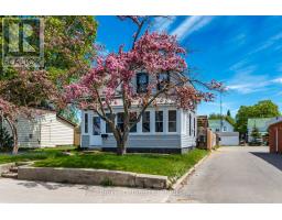 151 Main Street, Penetanguishene, ON L9M1L7 Photo 28