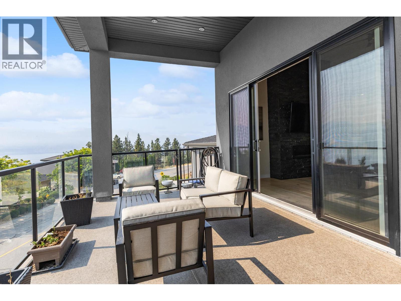 1534 GREGORY Road, West Kelowna