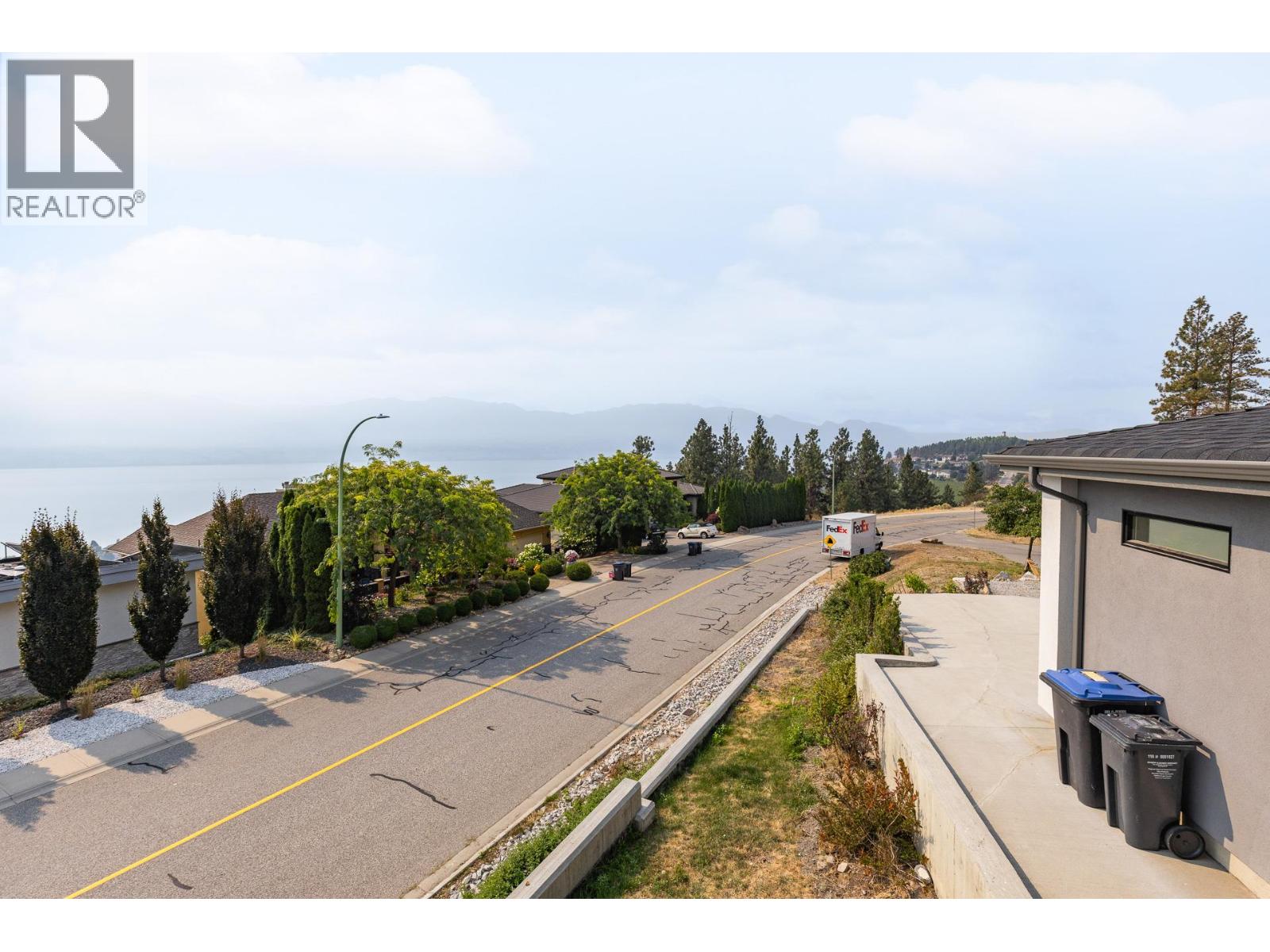  1534 GREGORY Road, West Kelowna