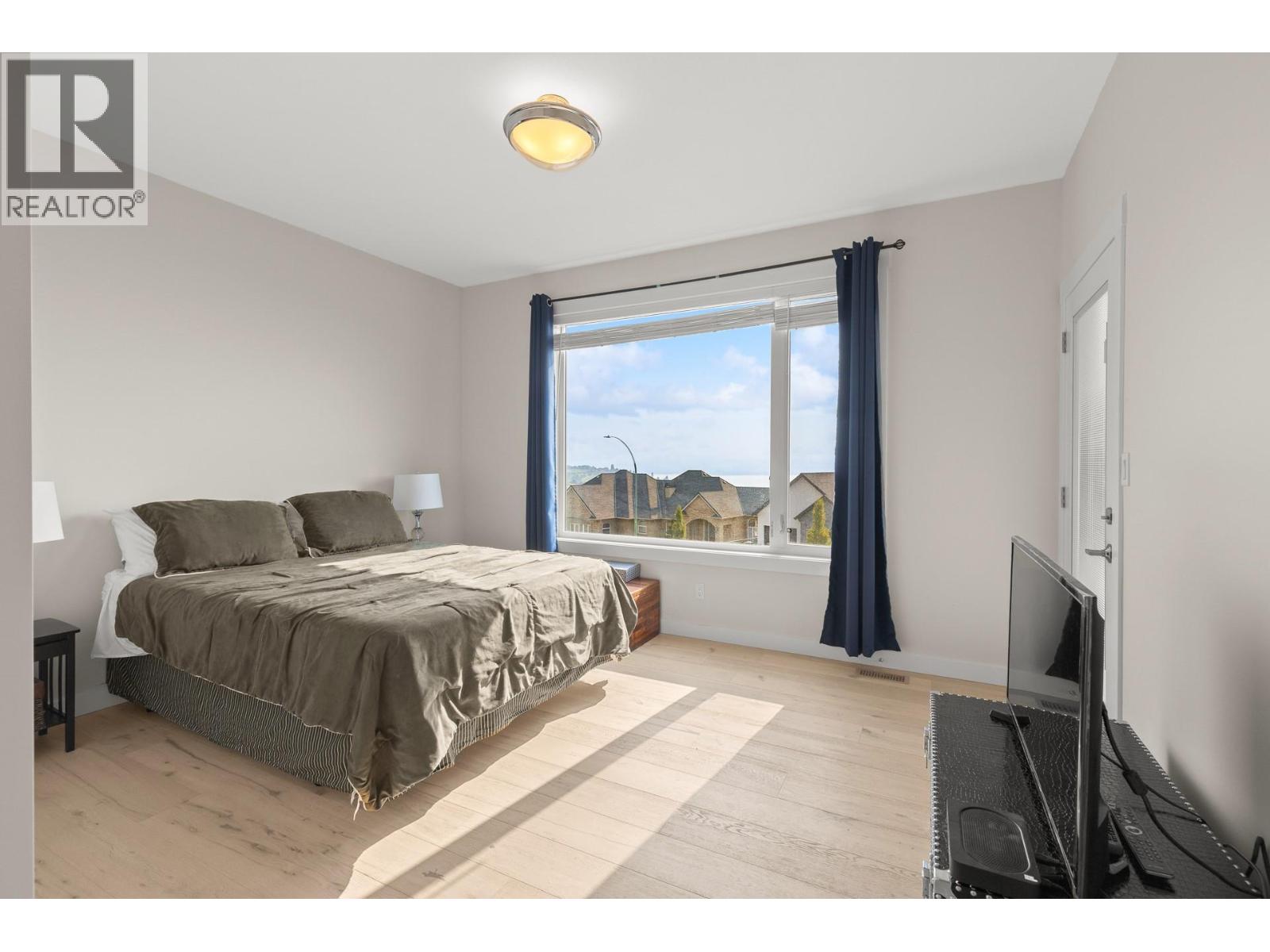  1534 GREGORY Road, West Kelowna