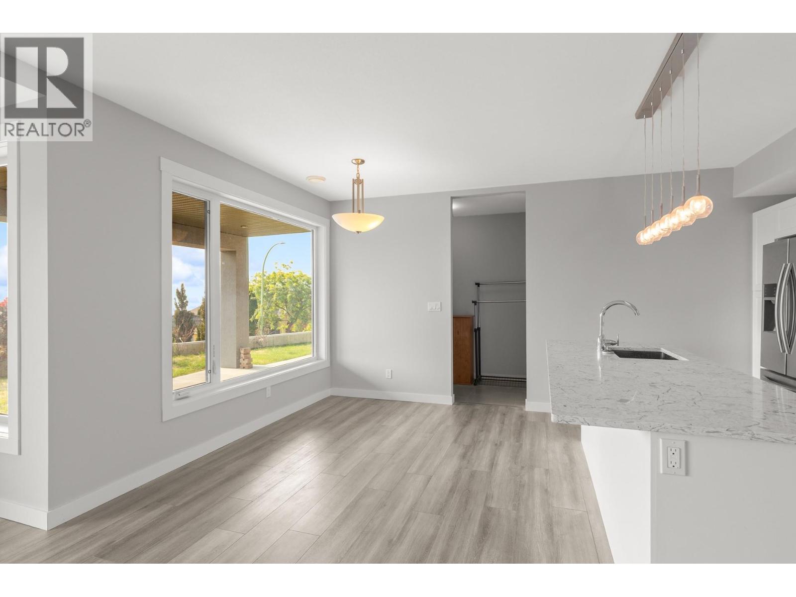 1534 GREGORY Road, West Kelowna
